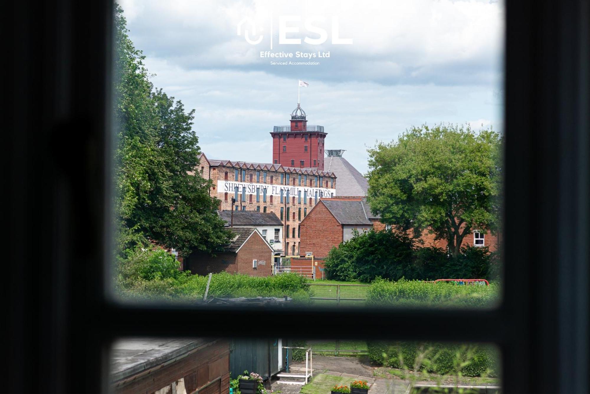 4 Bedroom Townhouse 10Mins Walk From Shrewsbury Town Centre With Parking Экстерьер фото