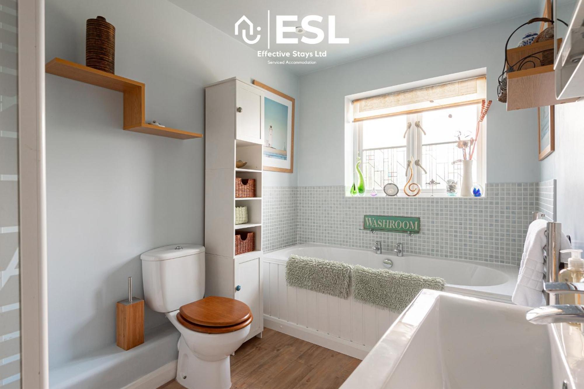 4 Bedroom Townhouse 10Mins Walk From Shrewsbury Town Centre With Parking Экстерьер фото