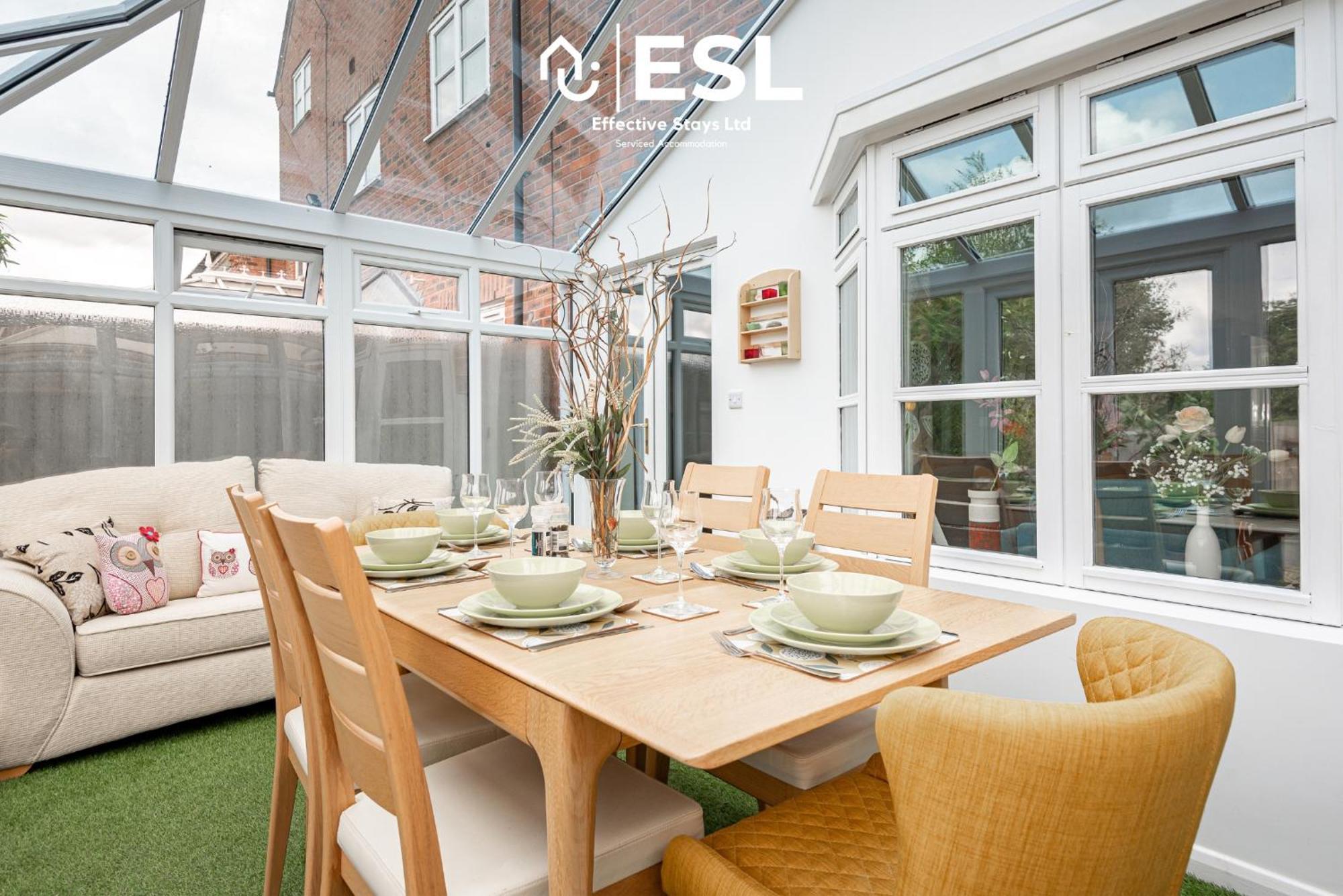 4 Bedroom Townhouse 10Mins Walk From Shrewsbury Town Centre With Parking Экстерьер фото